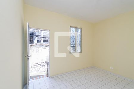 Sala de casa para alugar com 1 quarto, 50m² em Vigário Geral, Rio de Janeiro