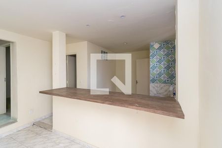 Sala de apartamento para alugar com 2 quartos, 65m² em Olaria, Rio de Janeiro