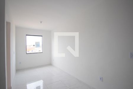 Sala de apartamento para alugar com 1 quarto, 40m² em Trindade, São Gonçalo