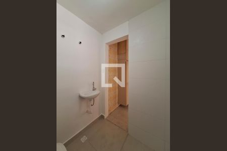 Banheiro de casa para alugar com 1 quarto, 90m² em Água Fria, São Paulo