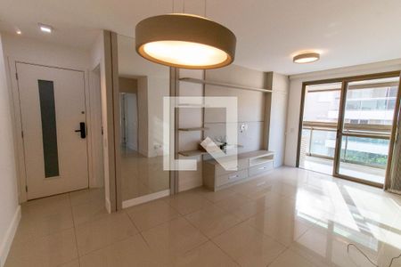 Apartamento à venda com 119m², 3 quartos e 2 vagasSala