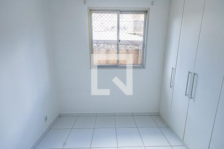 Quarto 2 de apartamento para alugar com 2 quartos, 60m² em Planalto, Belo Horizonte