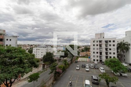 Vista da sala de apartamento para alugar com 2 quartos, 62m² em Santa Branca, Belo Horizonte