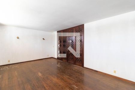 Salas de casa para alugar com 4 quartos, 600m² em Nova Campinas, Campinas