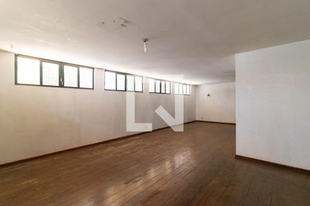 Salas de casa para alugar com 4 quartos, 600m² em Nova Campinas, Campinas