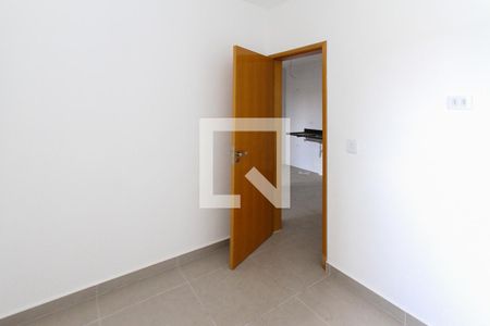 Quarto de apartamento para alugar com 2 quartos, 38m² em Vila Antonieta, São Paulo