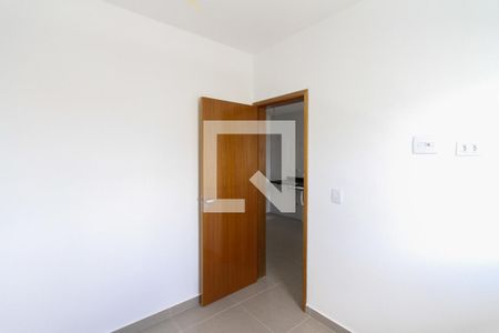 Quarto de apartamento para alugar com 2 quartos, 38m² em Vila Antonieta, São Paulo