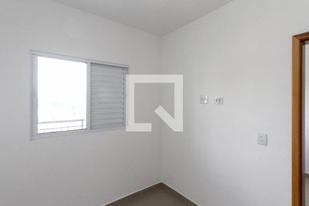 Quarto de apartamento para alugar com 2 quartos, 38m² em Vila Antonieta, São Paulo