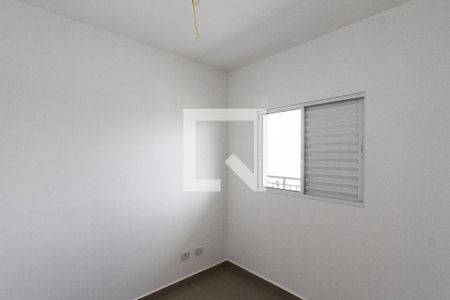 Quarto de apartamento para alugar com 2 quartos, 38m² em Vila Antonieta, São Paulo