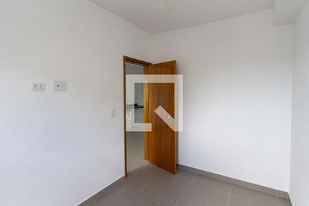 Quarto de apartamento para alugar com 2 quartos, 40m² em Vila Antonieta, São Paulo