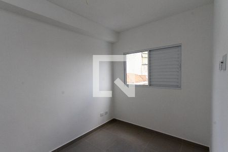 Quarto de apartamento para alugar com 2 quartos, 40m² em Vila Antonieta, São Paulo