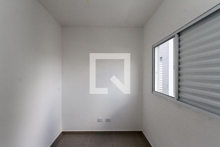 Quarto 02 de apartamento para alugar com 2 quartos, 40m² em Vila Antonieta, São Paulo