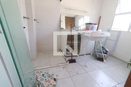 Banheiro  de apartamento para alugar com 1 quarto, 40m² em Canudos, Novo Hamburgo