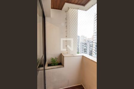 Varanda de apartamento à venda com 3 quartos, 70m² em Jardim Vila Mariana, São Paulo