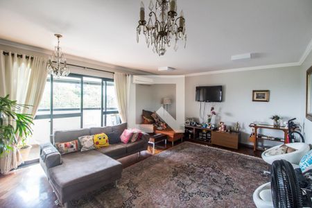 Apartamento à venda com 202m², 4 quartos e 3 vagasSala de TV