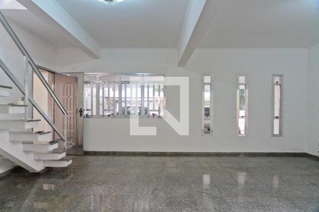 Sala de casa para alugar com 4 quartos, 245m² em Jardim Cidade Pirituba, São Paulo