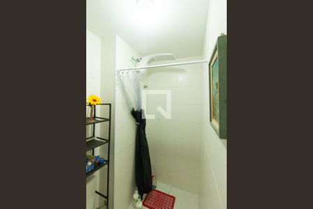 Banheiro de apartamento à venda com 1 quarto, 27m² em Vila Ema, São Paulo