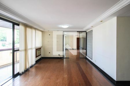 Sala 1 de apartamento para alugar com 5 quartos, 400m² em Centro, Nova Iguaçu