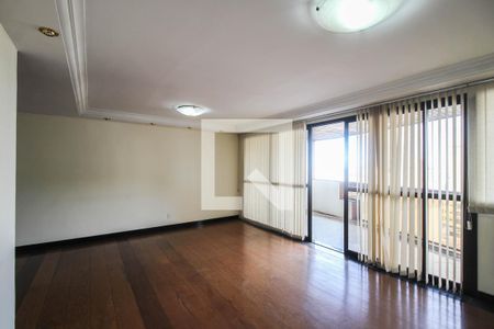 Sala 1 de apartamento para alugar com 5 quartos, 400m² em Centro, Nova Iguaçu