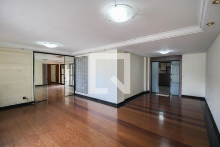 Sala 1 de apartamento para alugar com 5 quartos, 400m² em Centro, Nova Iguaçu