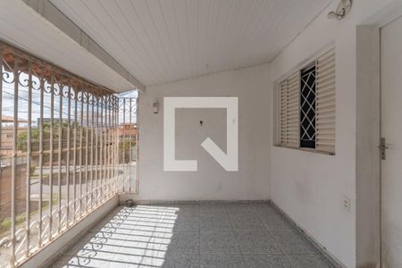 Sacada de casa de condomínio à venda com 2 quartos, 75m² em Vila Cloris, Belo Horizonte