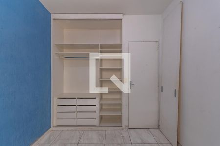 Quarto  de casa de condomínio à venda com 2 quartos, 75m² em Vila Cloris, Belo Horizonte