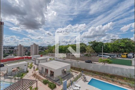 Sala - Vista de apartamento para alugar com 2 quartos, 43m² em Jardim dos Comerciários (venda Nova), Belo Horizonte