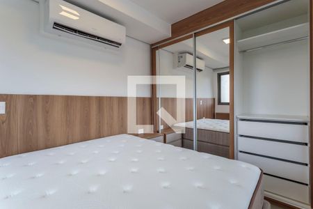 Quarto de apartamento à venda com 1 quarto, 61m² em Indianópolis, São Paulo