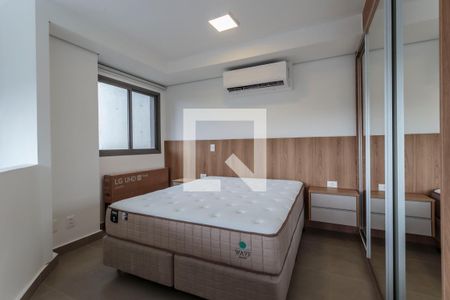 Quarto de apartamento à venda com 1 quarto, 61m² em Indianópolis, São Paulo