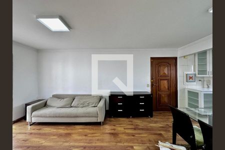 Sala  de apartamento para alugar com 2 quartos, 70m² em Santo Amaro, São Paulo