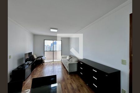 Sala  de apartamento para alugar com 2 quartos, 70m² em Santo Amaro, São Paulo