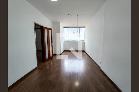 Sala de apartamento para alugar com 2 quartos, 85m² em Colégio Batista, Belo Horizonte