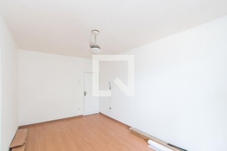 Sala de apartamento para alugar com 3 quartos, 70m² em Irajá, Rio de Janeiro