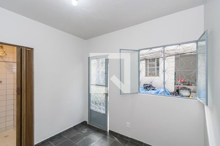 Quarto  de apartamento para alugar com 1 quarto, 20m² em Vicente de Carvalho, Rio de Janeiro