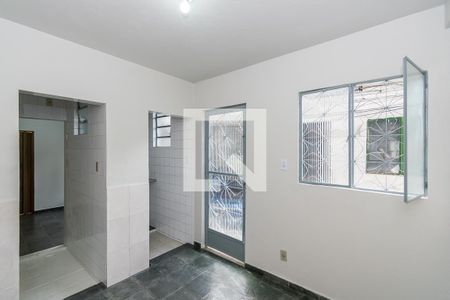 Sala de apartamento para alugar com 1 quarto, 20m² em Vicente de Carvalho, Rio de Janeiro