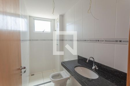 Banheiro da Suíte de apartamento à venda com 3 quartos, 280m² em Cachoeirinha, Belo Horizonte