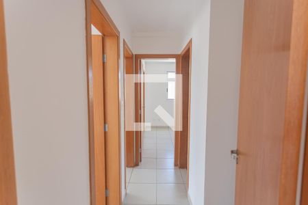 Corredor de apartamento à venda com 3 quartos, 280m² em Cachoeirinha, Belo Horizonte