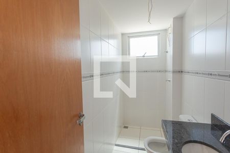 Banheiro da Suíte de apartamento à venda com 3 quartos, 280m² em Cachoeirinha, Belo Horizonte