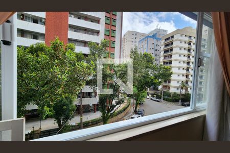 Vista da Sala de apartamento para alugar com 2 quartos, 124m² em Gonzaga, Santos