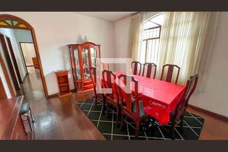 Sala de Jantar de casa à venda com 4 quartos, 256m² em Cachoeirinha, Belo Horizonte