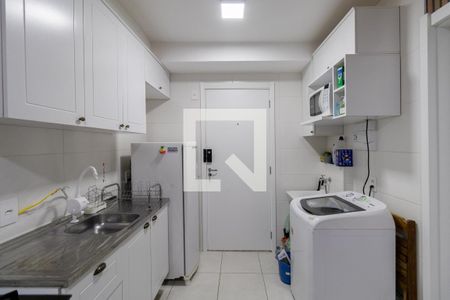 Sala e Cozinha de apartamento à venda com 1 quarto, 29m² em Vila Ré, São Paulo