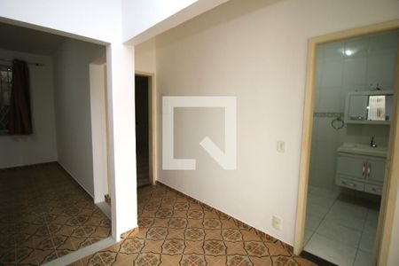 Sala de casa à venda com 4 quartos, 250m² em Olaria, Rio de Janeiro