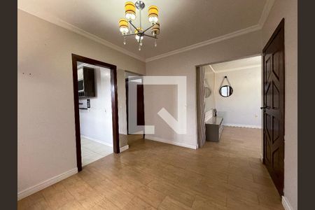 Sala de casa à venda com 3 quartos, 130m² em Campestre, São Leopoldo