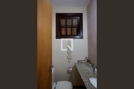 Lavabo de casa para alugar com 4 quartos, 222m² em Ipiranga, Belo Horizonte