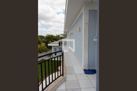 Casa de condomínio para alugar com 520m², 4 quartos e 6 vagas Casa de condomínio para alugar com 520m², 4 quartos e 6 vagasVista da Suíte 3