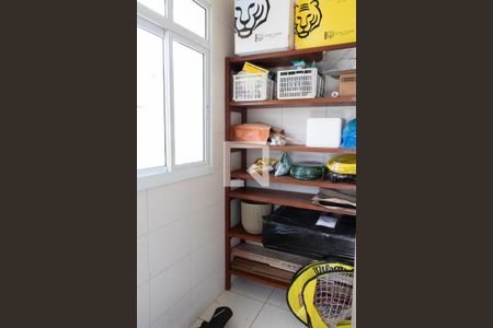 Casa de condomínio para alugar com 520m², 4 quartos e 6 vagas Casa de condomínio para alugar com 520m², 4 quartos e 6 vagasÁrea de Serviço