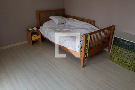 Casa de condomínio para alugar com 520m², 4 quartos e 6 vagas Casa de condomínio para alugar com 520m², 4 quartos e 6 vagasSuíte 1