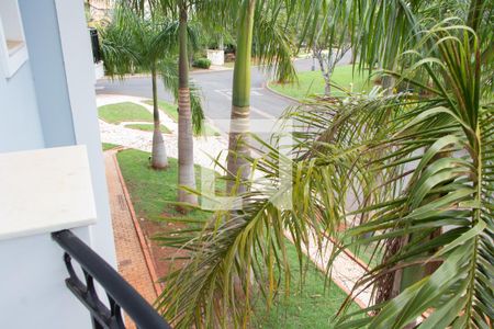 Casa de condomínio para alugar com 520m², 4 quartos e 6 vagas Casa de condomínio para alugar com 520m², 4 quartos e 6 vagasVista da Suíte 4