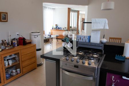 Casa de condomínio para alugar com 520m², 4 quartos e 6 vagas Casa de condomínio para alugar com 520m², 4 quartos e 6 vagasCozinha