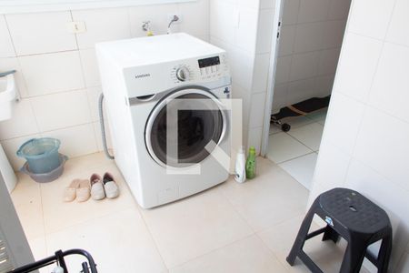 Casa de condomínio para alugar com 520m², 4 quartos e 6 vagas Casa de condomínio para alugar com 520m², 4 quartos e 6 vagasÁrea de Serviço